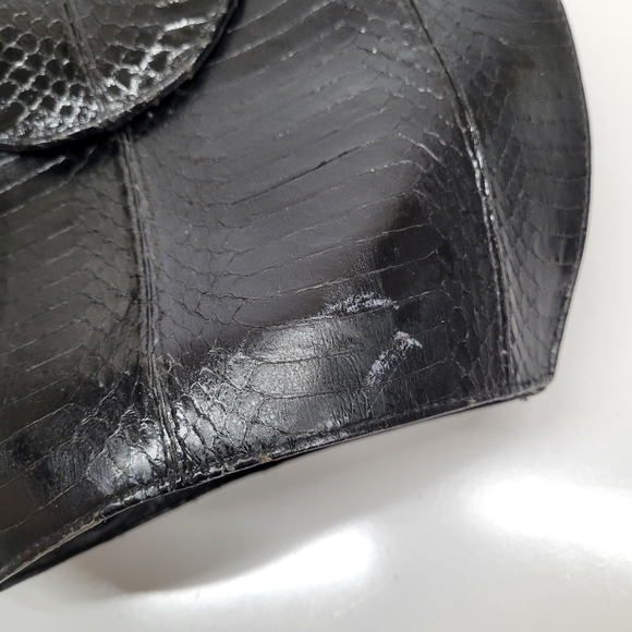 Vintage Made in Italy Faux Crocodile Black Handbag Textured Flap Closure Grunge‎ - Picture 11 of 17